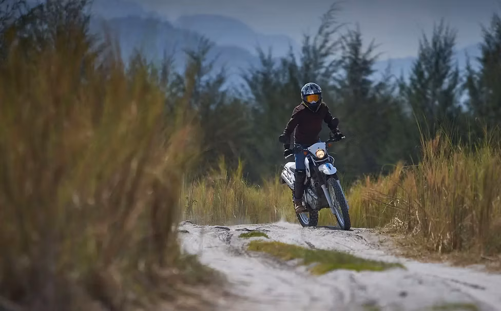 Yamaha Serow FI — foto 3